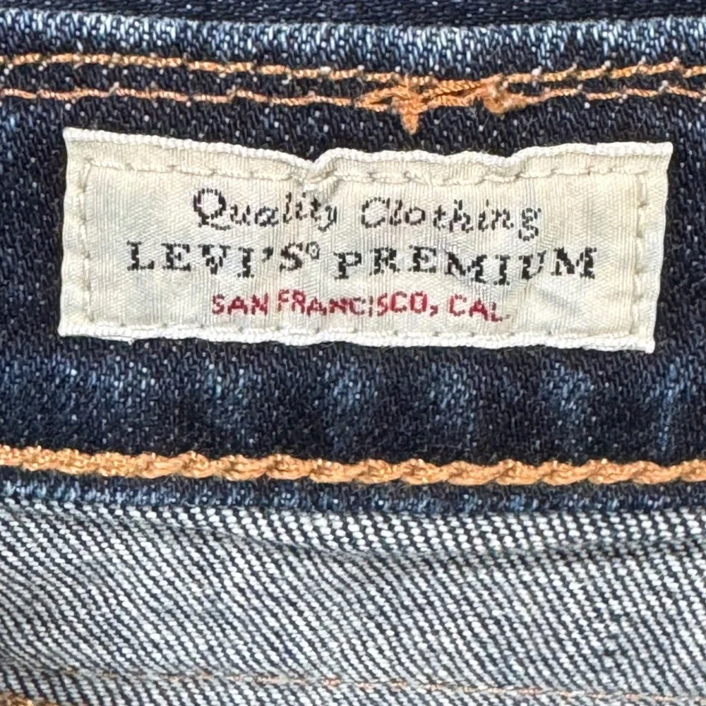 Levis Premium 502 Taper Fit Jeans Dark Indigo Wash Men's 31x34 29507-0062